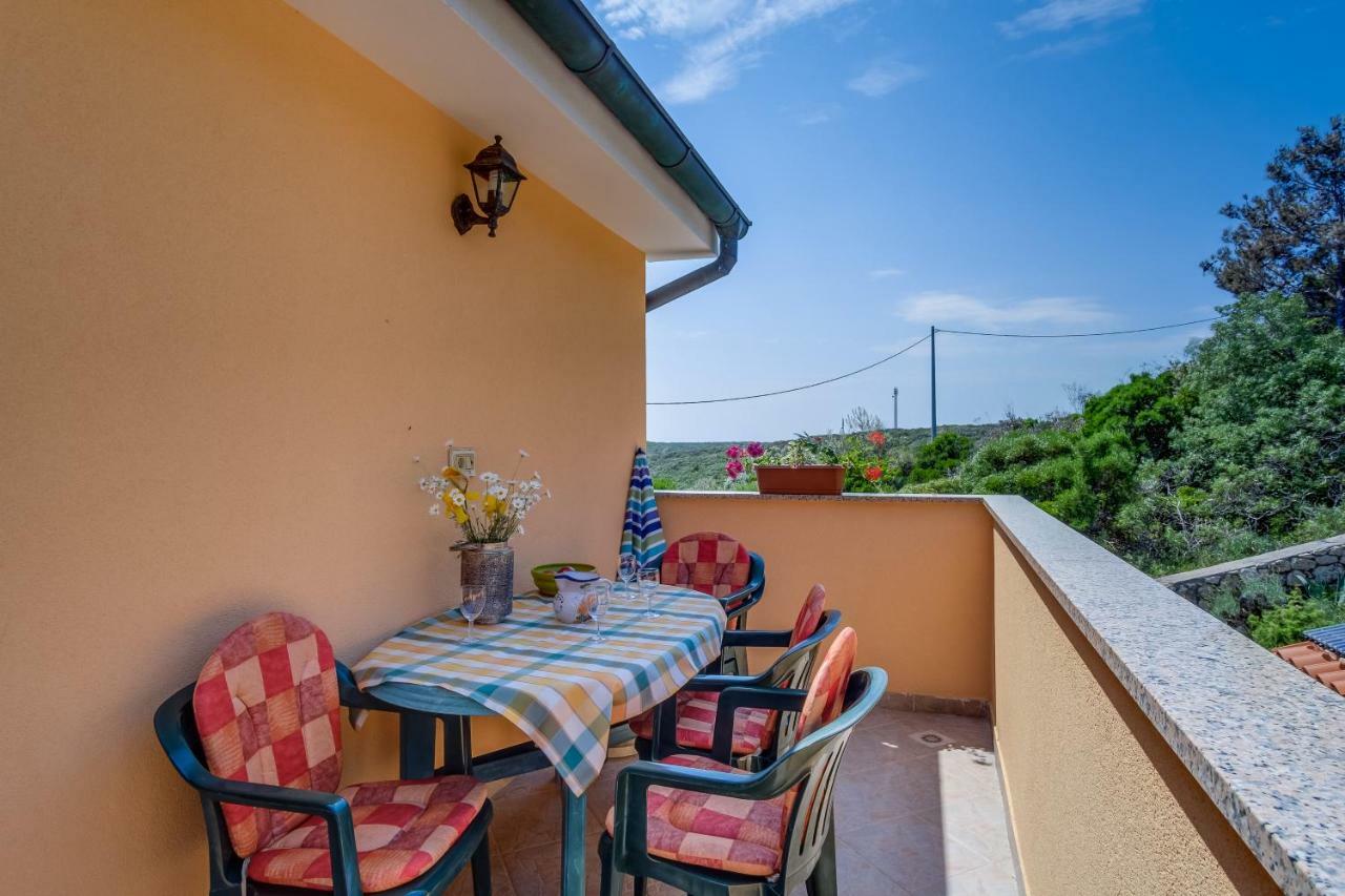 Apartmani Zorica Martinšćica エクステリア 写真