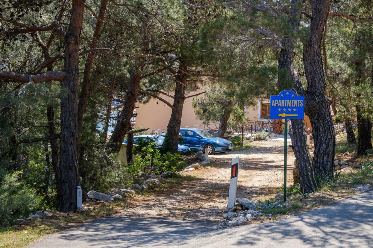 Apartmani Zorica Martinšćica エクステリア 写真