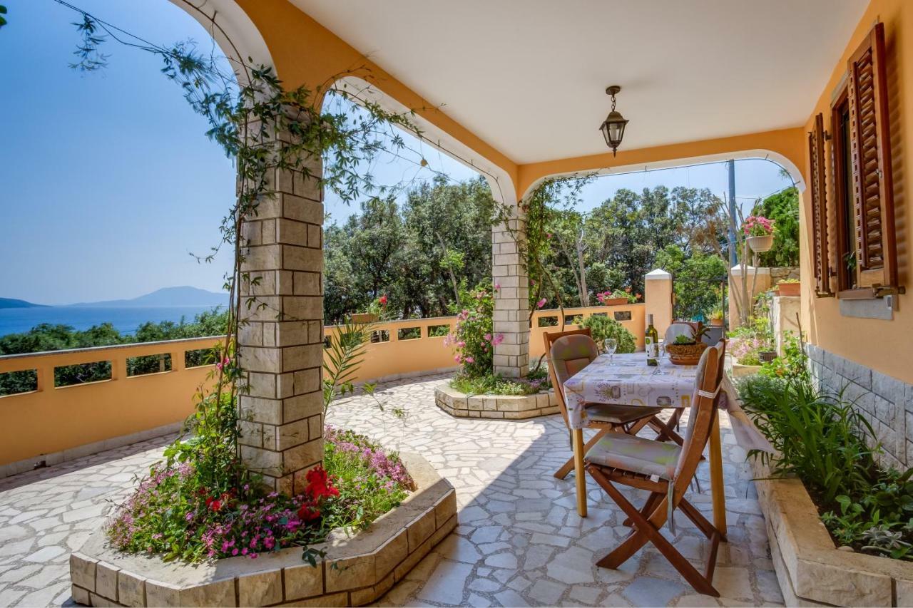 Apartmani Zorica Martinšćica エクステリア 写真